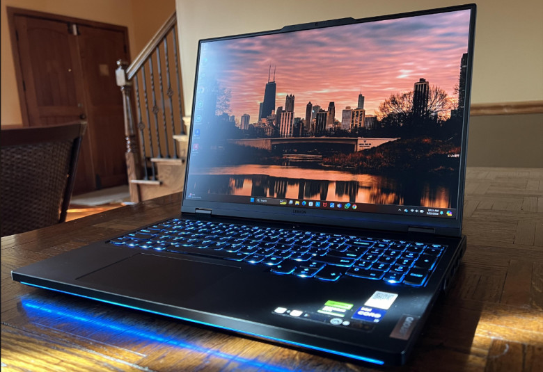 Lenovo Legion Pro 7i Gen 9