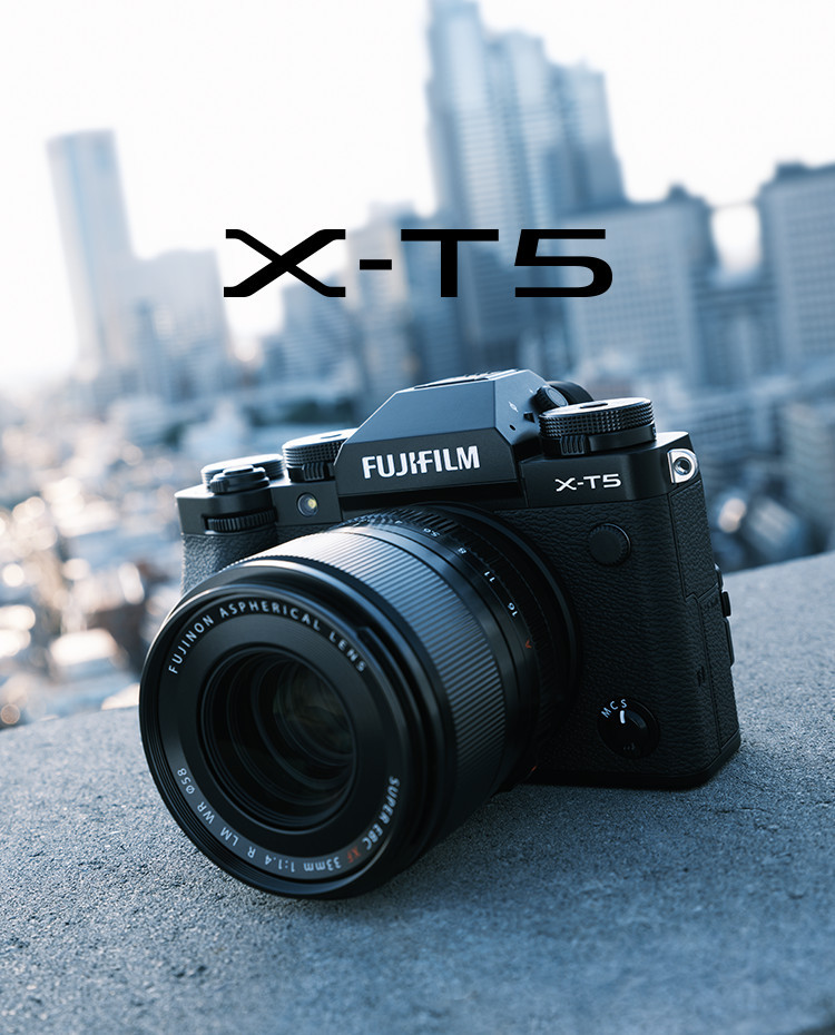 Seyahat ve Sokak Fotoğrafçıları İçin: Fujifilm X-T5